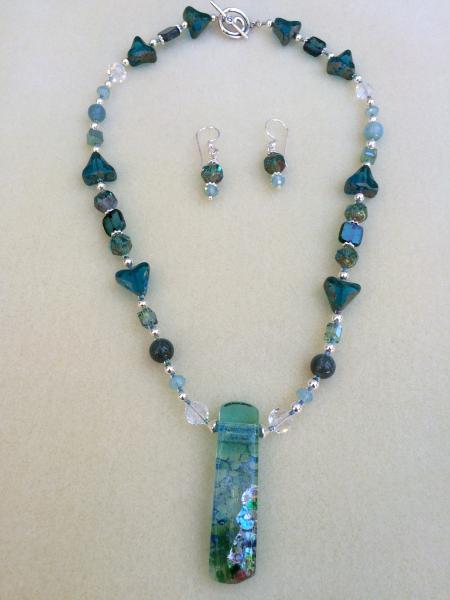 Tahoe Green Necklace Set
